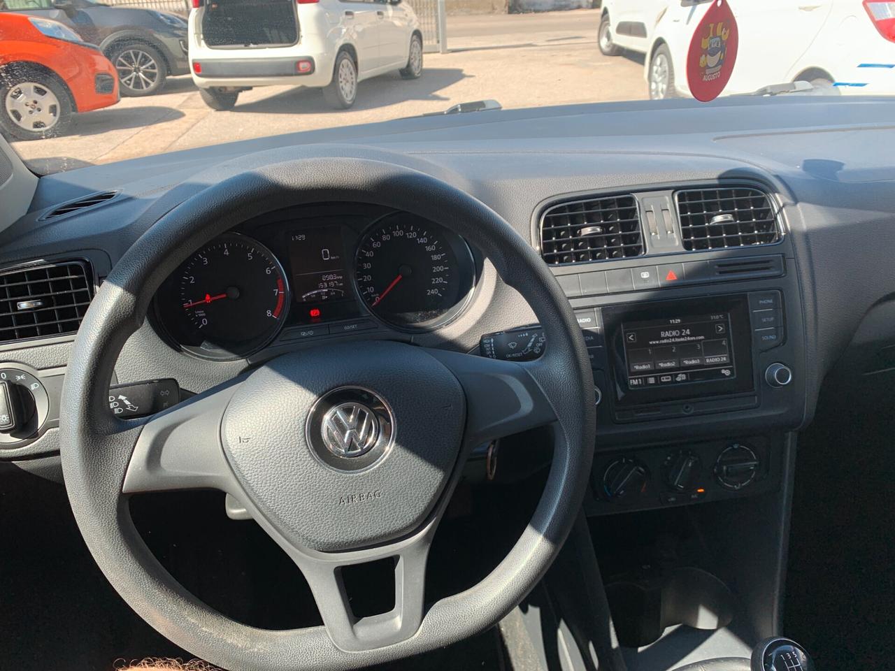 Volkswagen Polo 1.0 60Cv 5P. 2016