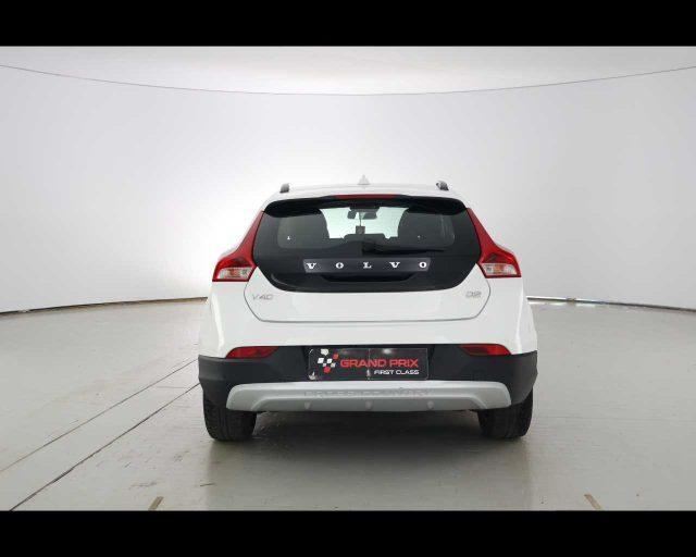 VOLVO V40 Cross Country D2 1.6 Powershift Momentum