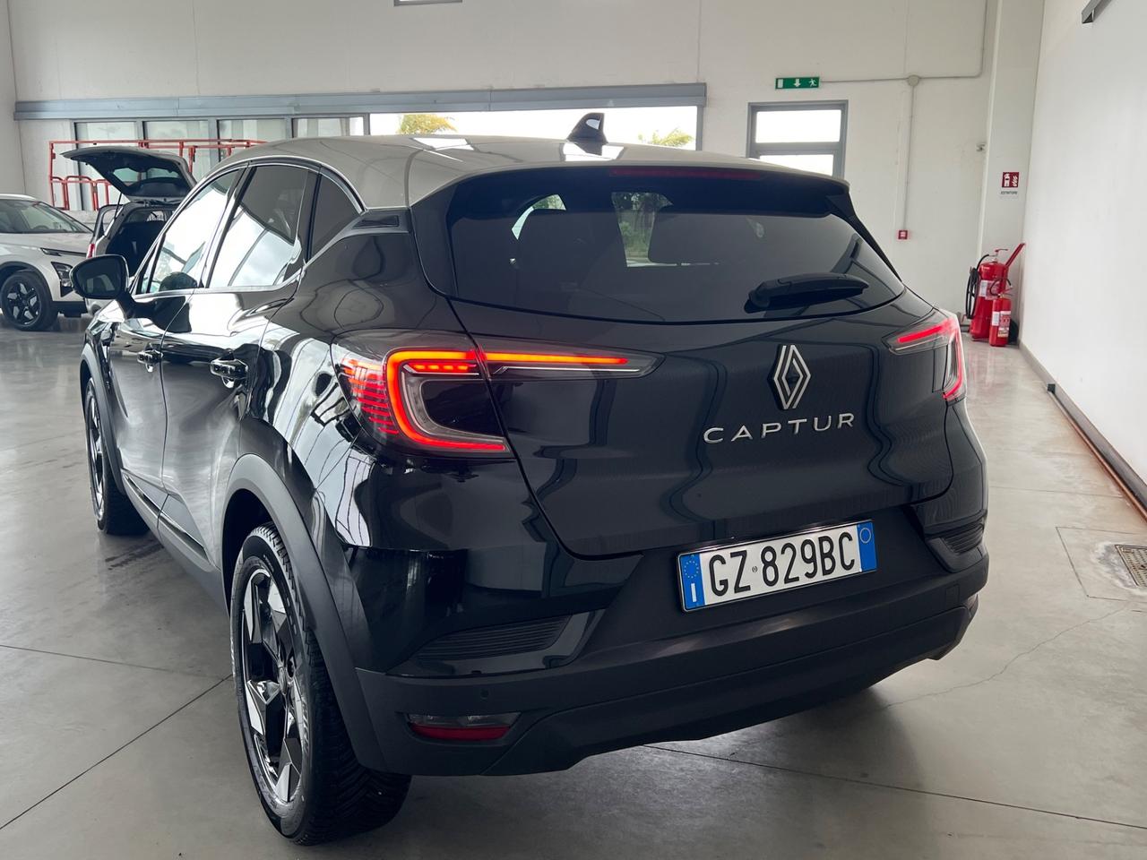 Renault Captur TCe 90 CV Techno Possibilità noleggio no scoring