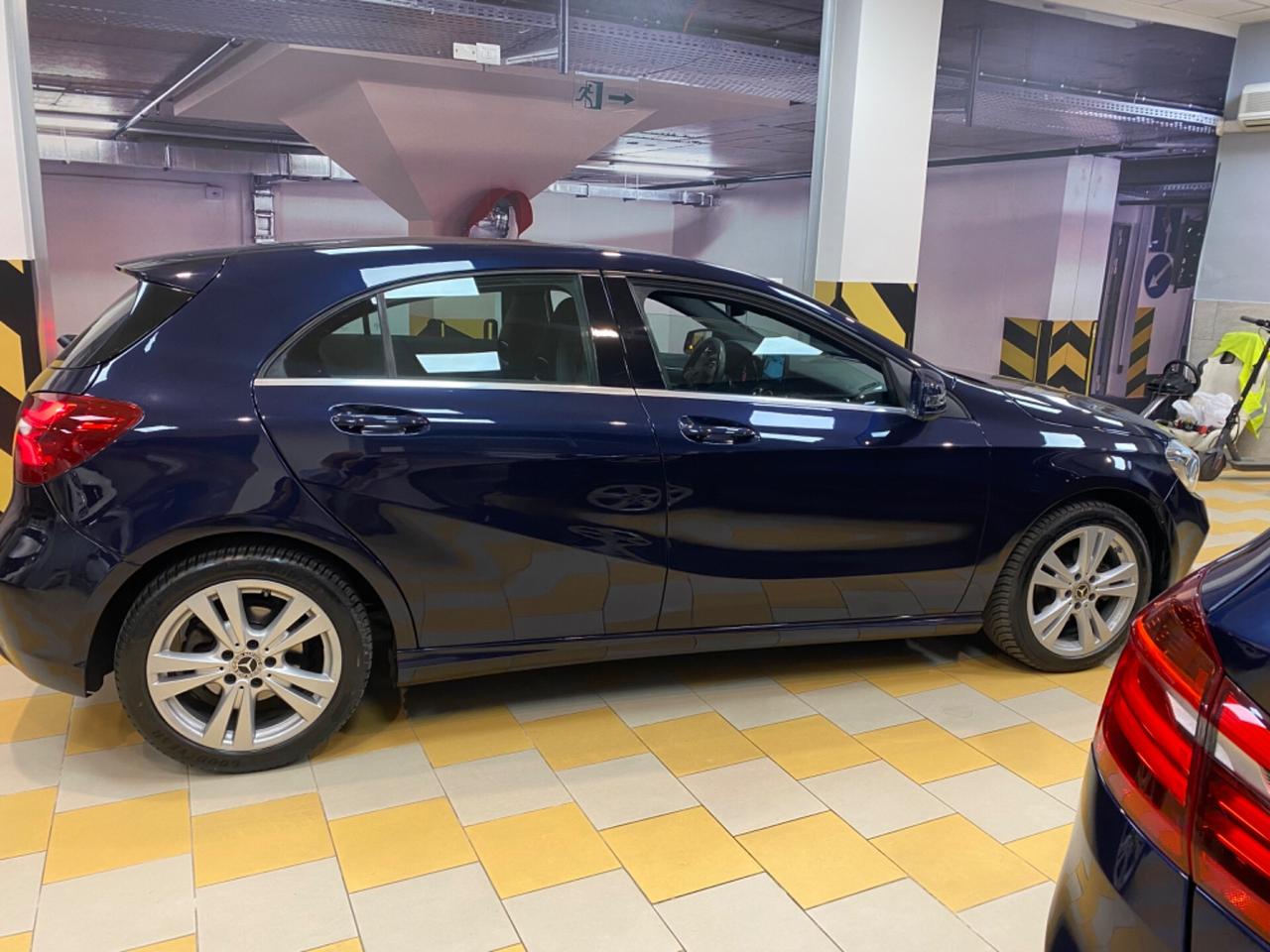 Mercedes-benz A 180 A 180 d Sport