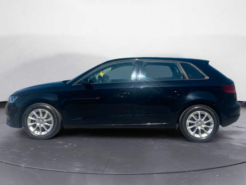 AUDI A3 Sportback 1.6 tdi Attraction