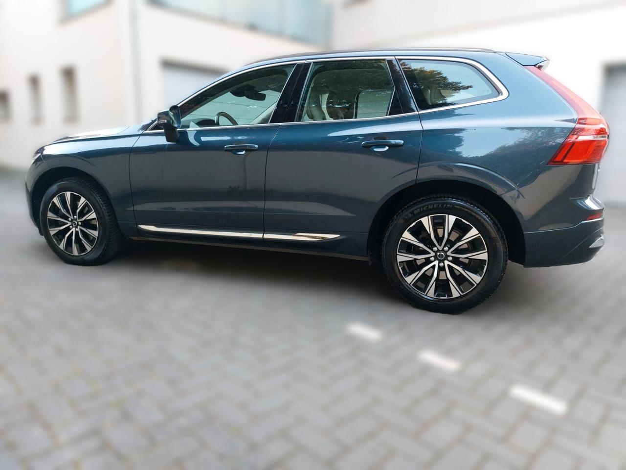 Volvo XC 60 XC60 2.0 b4 Plus Bright awd auto