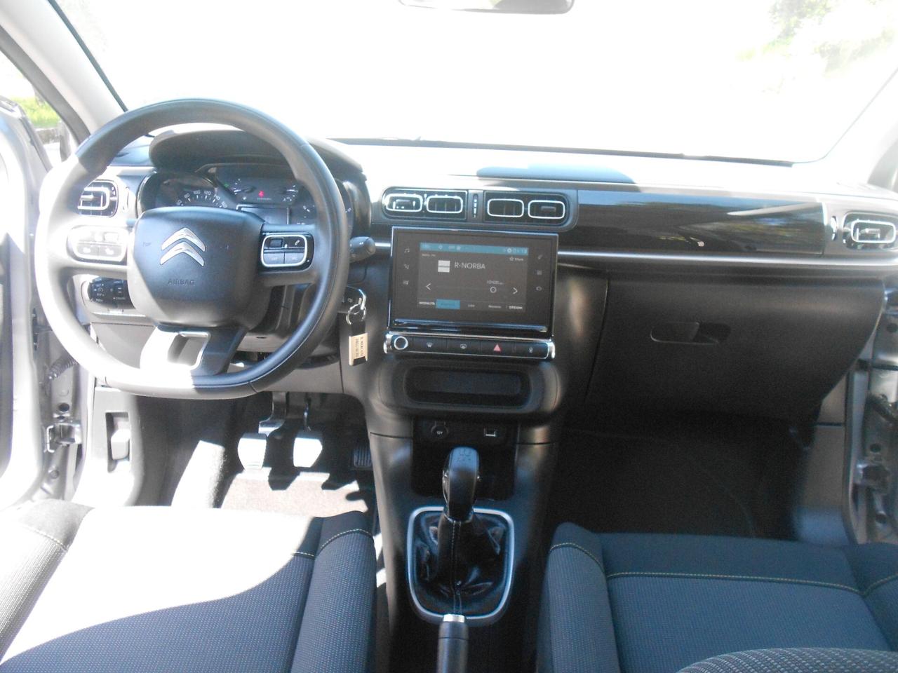 C3(my'23)1.2ie(BI-COLOR,LED,CRUISE,SENSORI)5posti