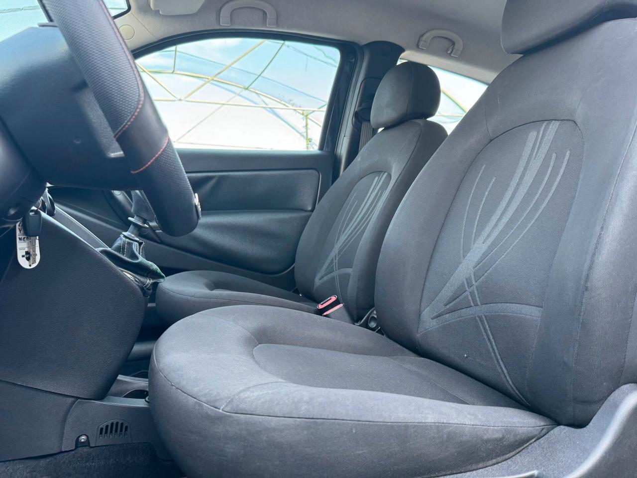 Lancia Ypsilon 1.2 69 CV Elle