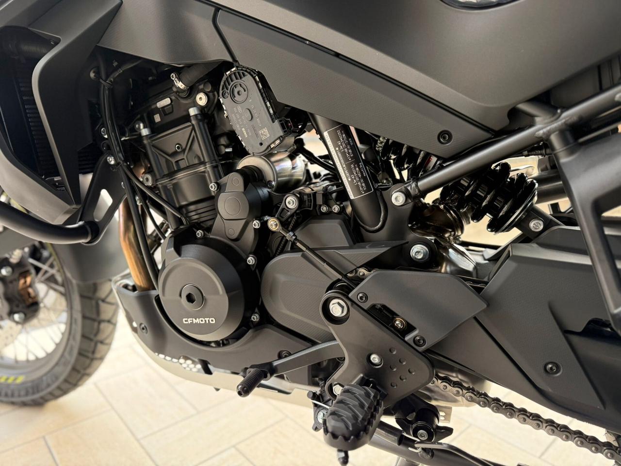 CF MOTO 800MT EXPLORE