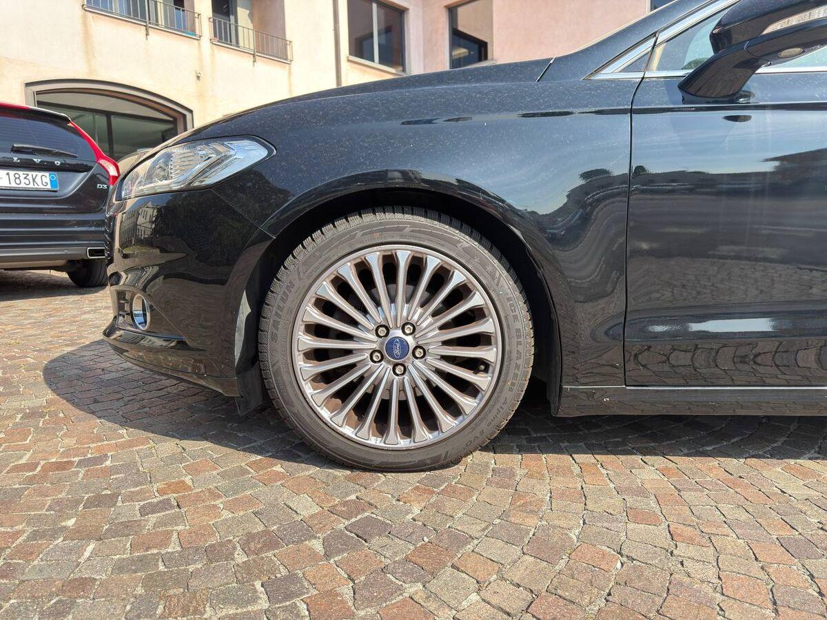 Ford Mondeo 2.0 tdci Titanium Business s&s 180cv powershift my17