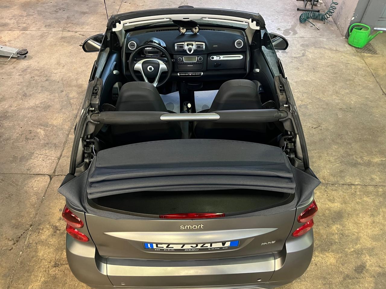 Smart ForTwo 1000 52 kW MHD cabrio pulse