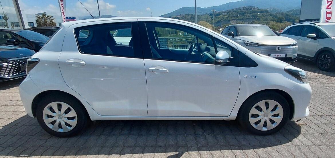 Toyota Yaris 1.5 Hybrid 5 porte Lounge