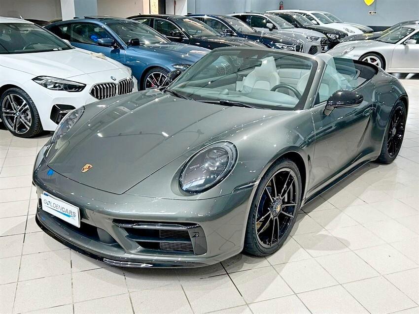 Porsche 911 Carrera 2 GTS Cabriolet