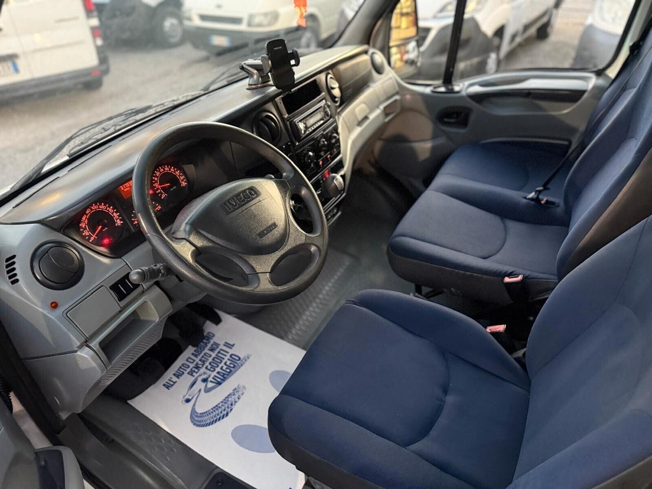IVECO DAILY 35C 18 MOTORE 3.0 1 80 CV CASSONE DA 430 FISSO E GRU PM 3 ALTEZZA 10M
