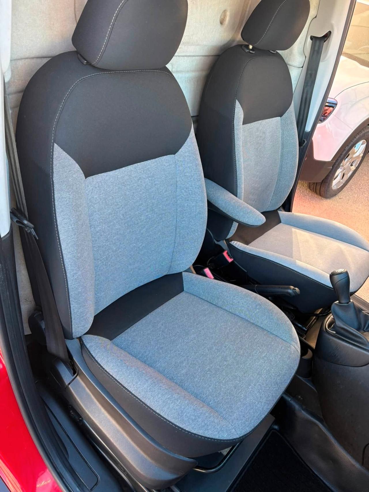 Fiat Fiorino 1.3 MJT 95CV Cargo Adventure inverter