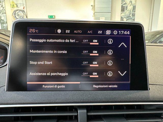 PEUGEOT 3008 BlueHDi 120 S&S GT Line - 18" - Carplay -Full ADAS