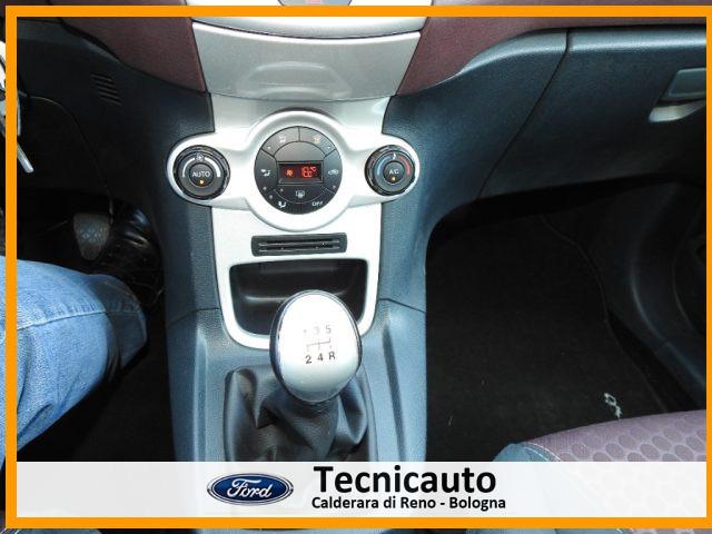 FORD Fiesta 1.4 5 porte Bz.- GPL Titanium *OK NEOPATENTATO*
