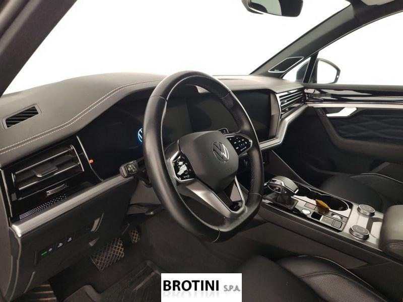 Volkswagen Touareg 3.0 V6 TDI SCR 210kW R-Line