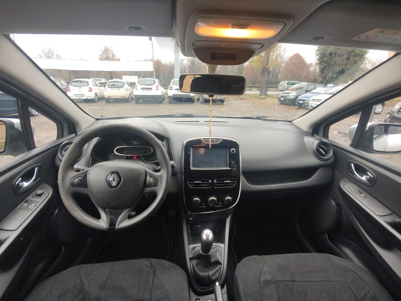 Renault Clio 1.2 75CV GPL CON SCADENZA 2034 5 porte Wave VEICOLO EURO 5B, OK NEOP, GARANZIA L.12 MESI
