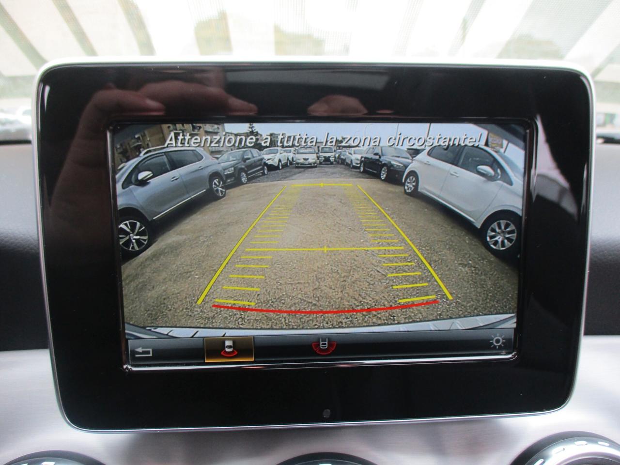 Mercedes-benz GLA 200 D 90..000 KM (NUOVA)