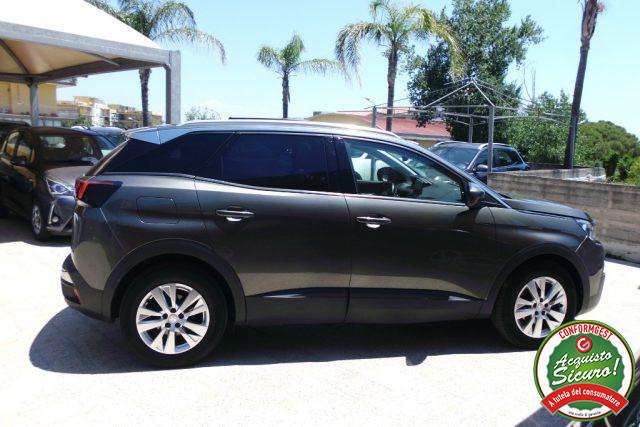 PEUGEOT 3008 BlueHDi 130 S&S EAT8 Business