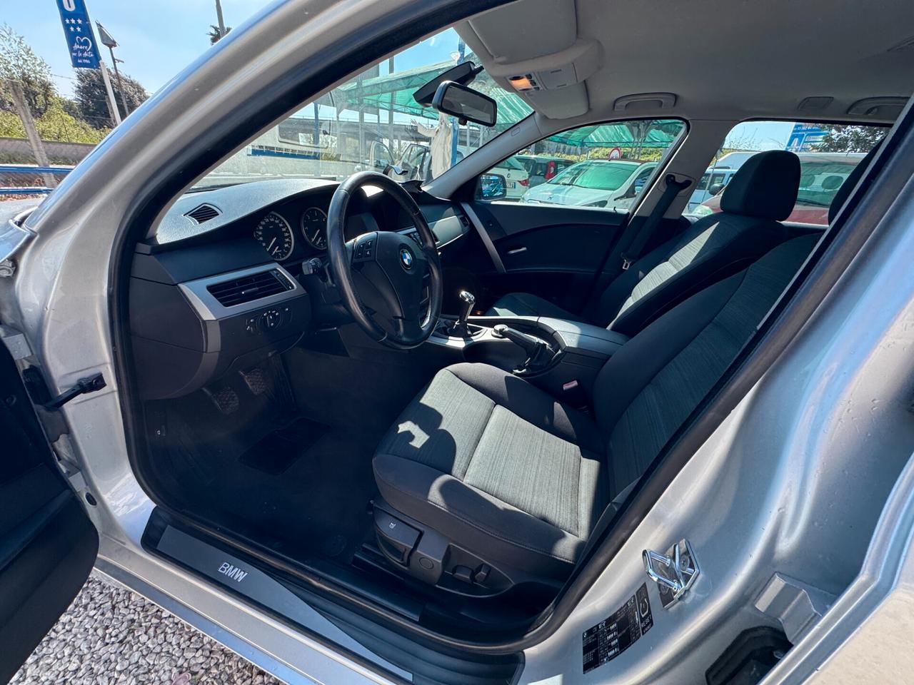 Bmw 520 520d Touring SW 1 prop. km certificati in fattura 2006 pari al nuovo