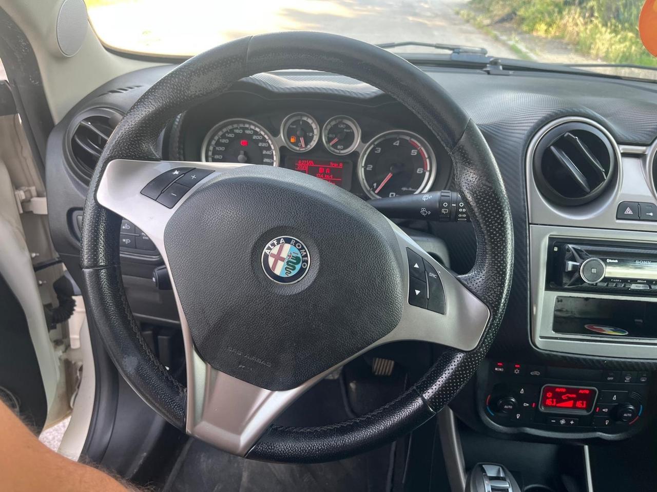 Alfa Romeo MiTo 1.3 JTDm-2 95 CV S&S Distinctive Sport Pack