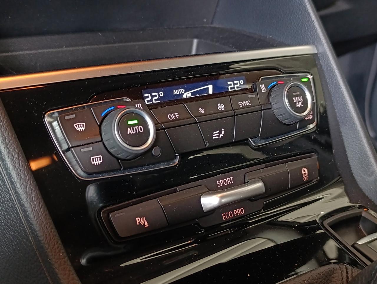 BMW 216 i Active Tourer Advantage