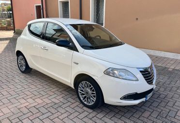 Lancia Ypsilon 1.2 GPL Ok Neopatentati