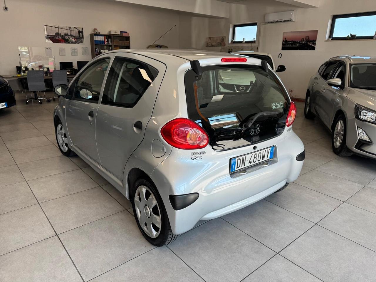 Toyota Aygo 1.0 VVT-i BENZ 68CV 5P UNIPRO 2008