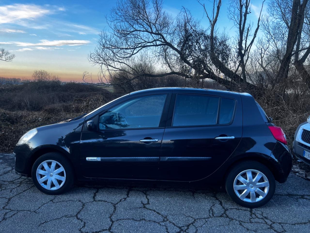 Renault Clio Storia 1.2 5 porte Dynamique