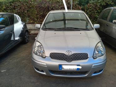 Toyota Yaris 1.0i 16V cat 3 porte Sol