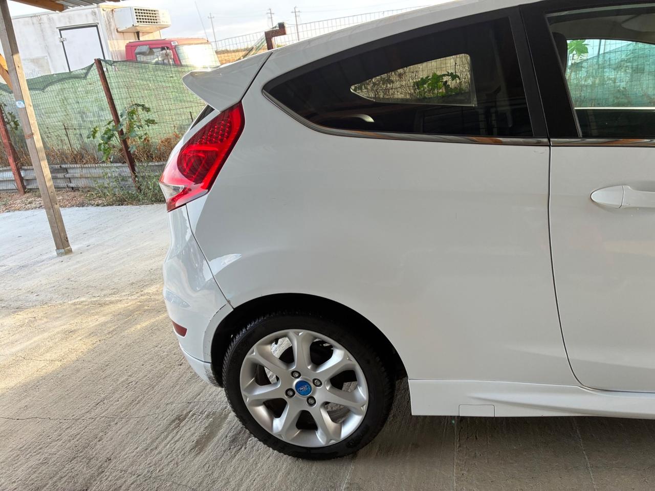 Ford Fiesta 1.6 TDCi 95CV 3p. Individual Bs.