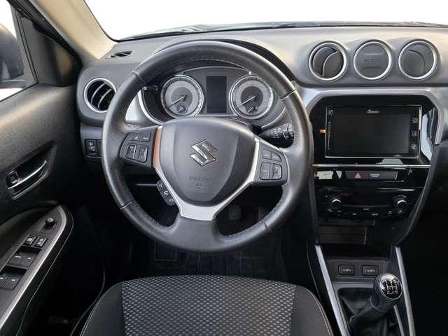 Suzuki Vitara 1.0 boosterjet Cool 2wd
