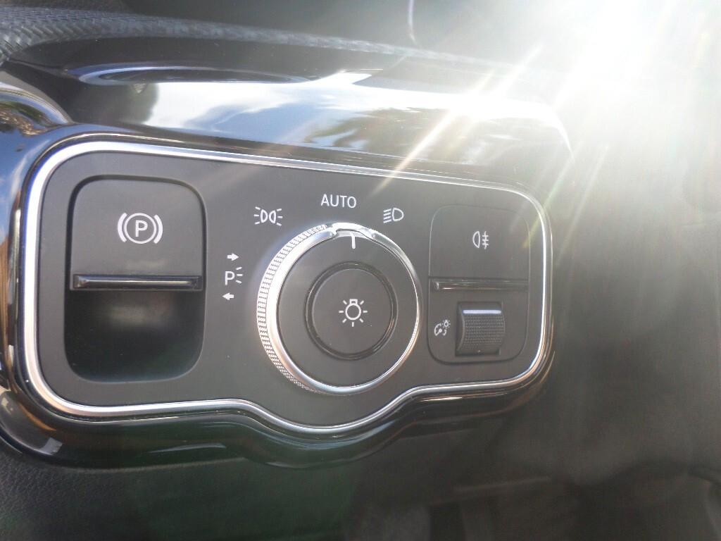 Mercedes-benz A 180 A 180 d Automatic Business
