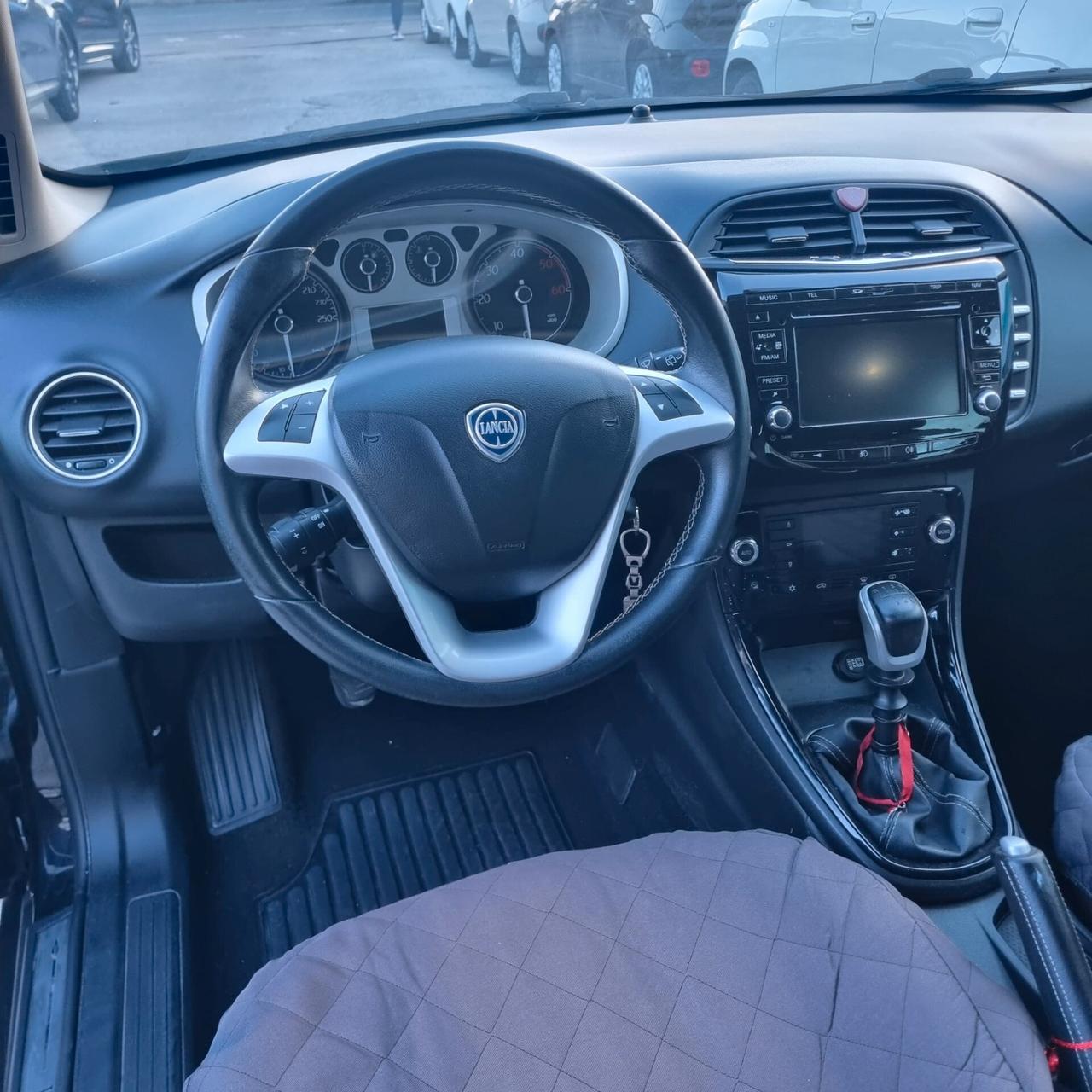 Lancia Delta 1.6 MJT DPF Gold