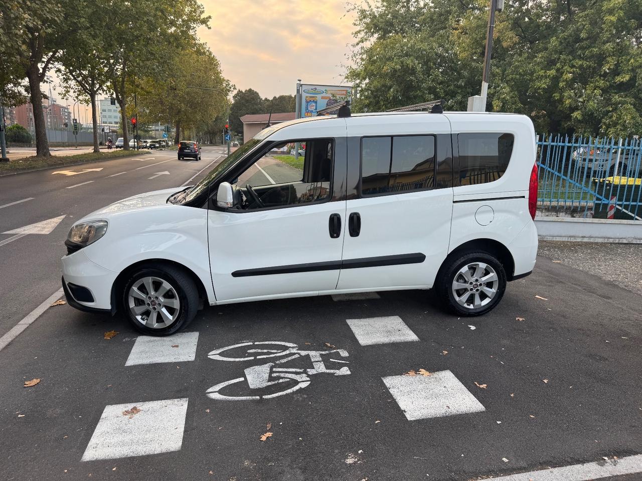 Fiat Doblo Doblò 1.6 MJT Lounge EURO6