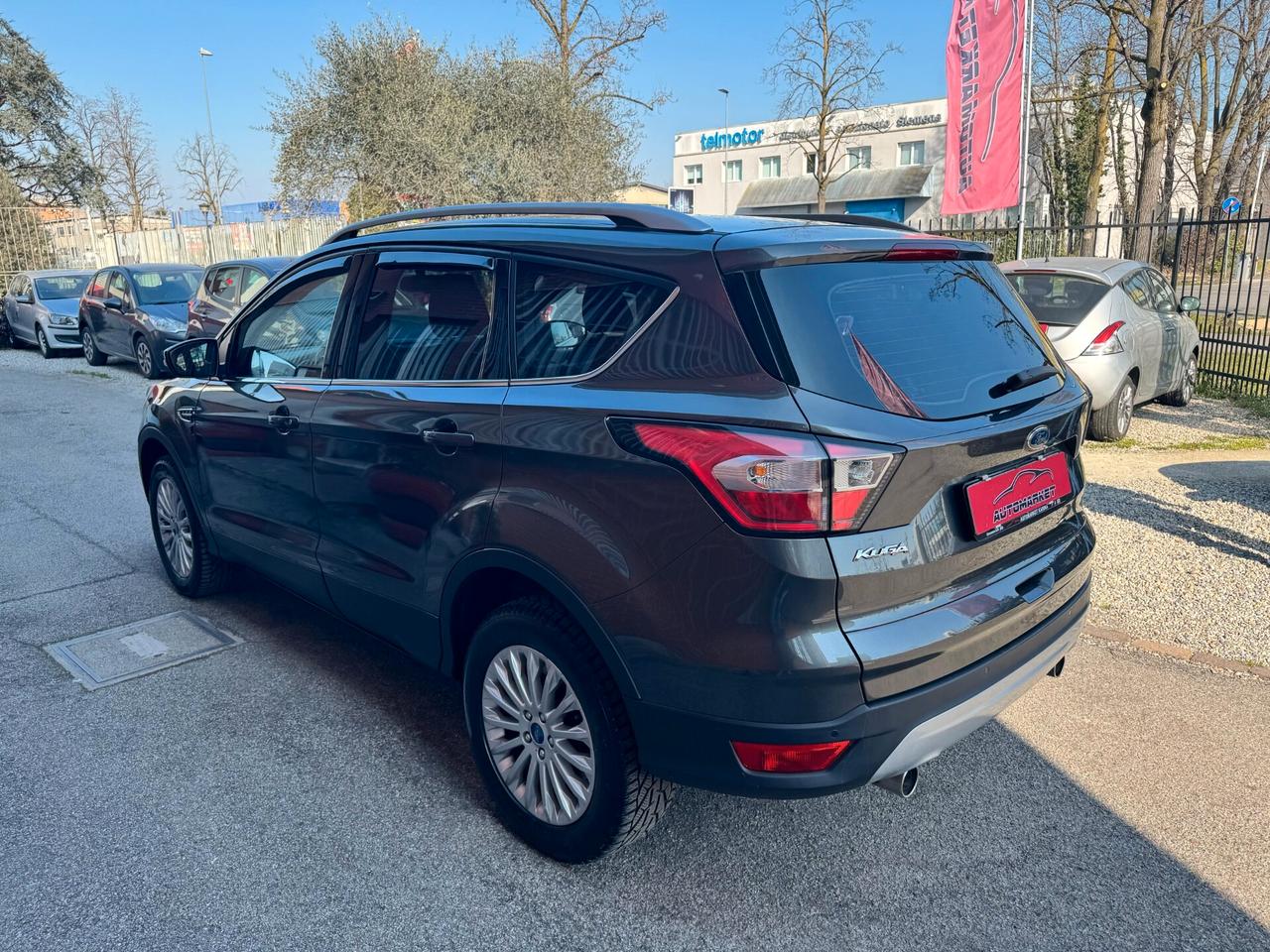 Ford Kuga 2.0 TDCI 150 CV S&S 4WD Powershift Titanium