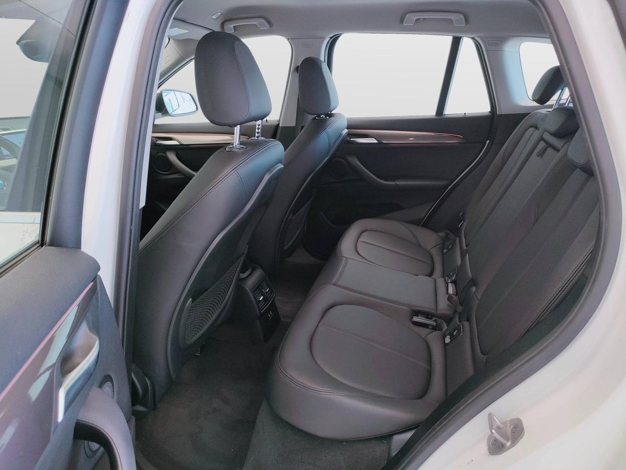 BMW X1 F48 2019 - X1 xdrive25e xLine auto