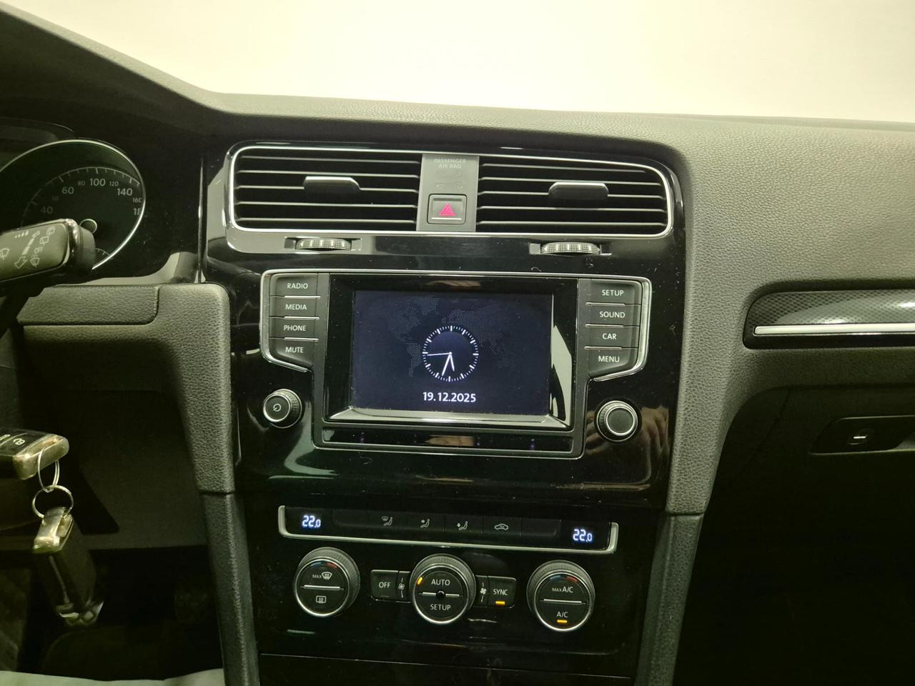 Volkswagen Golf 5p 1.4 tsi Comfortline 122cv - NEOPATENTATI - Cruise/Lim - Sens. Park.