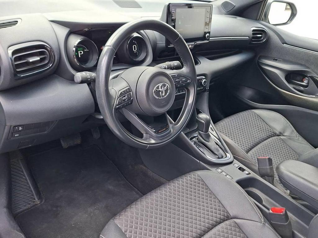 Toyota Yaris 1.5 VVT-iE Hybrid Lounge E-CVT