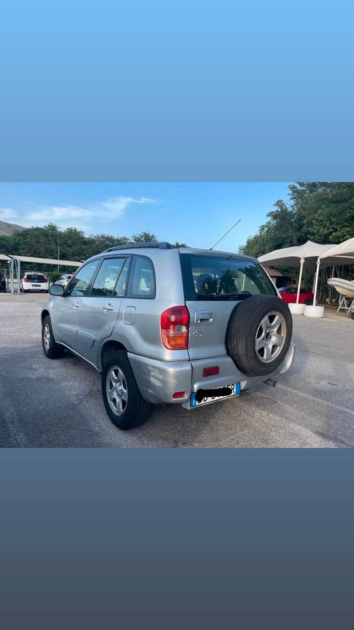 Toyota RAV 4 RAV4 2.0 Tdi D-4D cat 5 porte