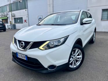 Nissan Qashqai 1.2benz 2015 106.000km perfetta