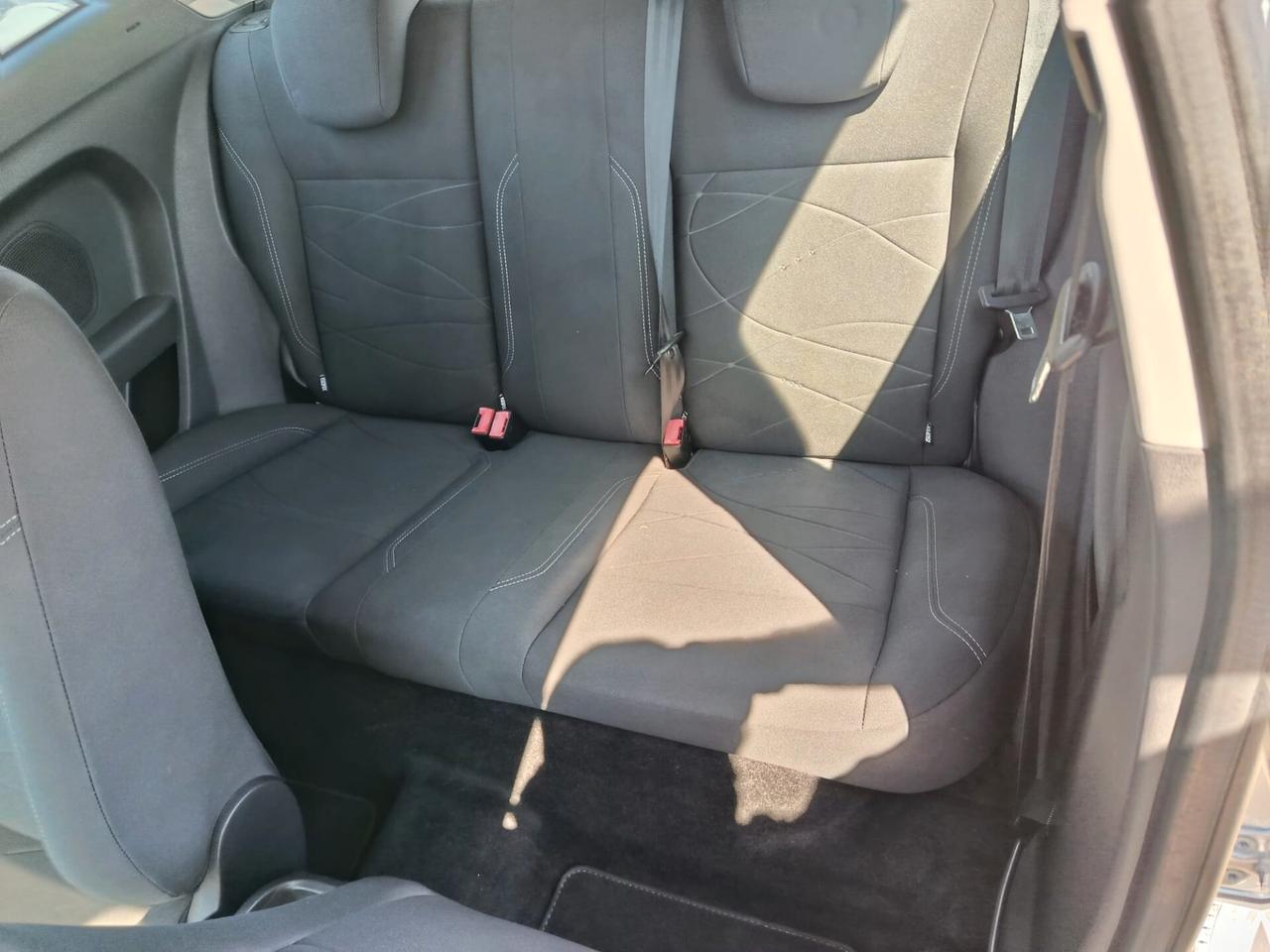 Ford Fiesta 1.4 3 porte Bz.- GPL FINO 2035