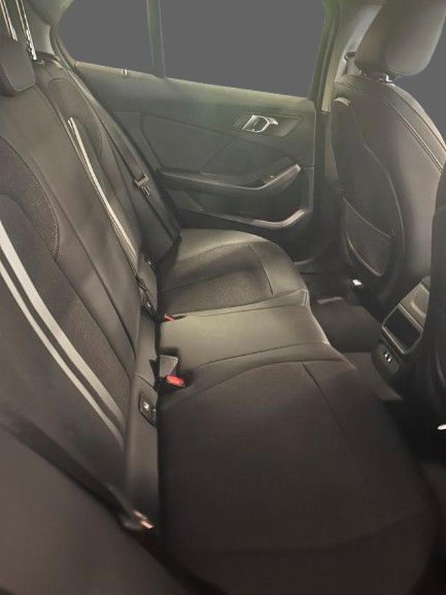 BMW 116 i 5p. Business Advantage
