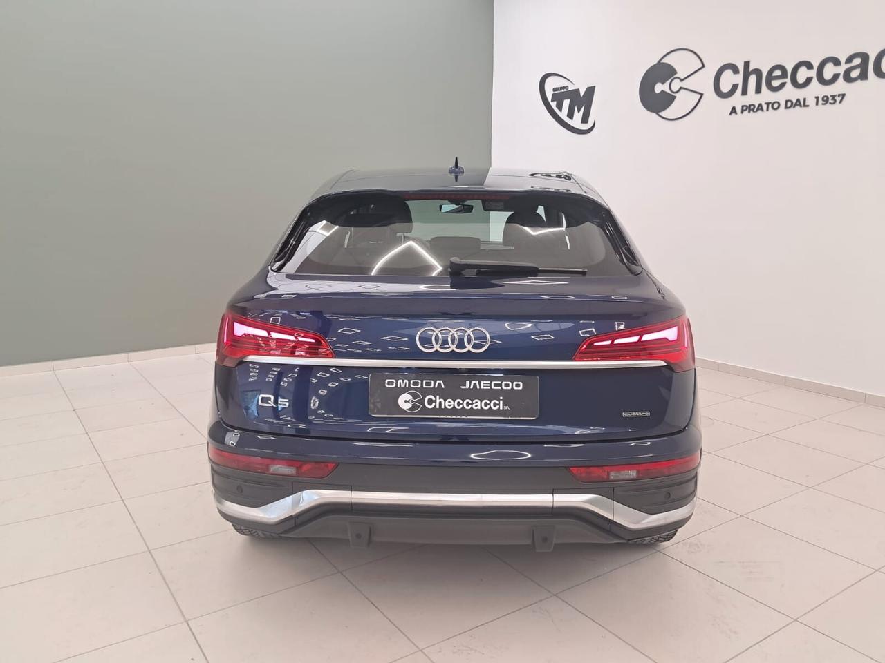 AUDI Q5 Sportback 40 2.0 tdi mhev 12V S line quattro s-tronic IVA ESPOSTA