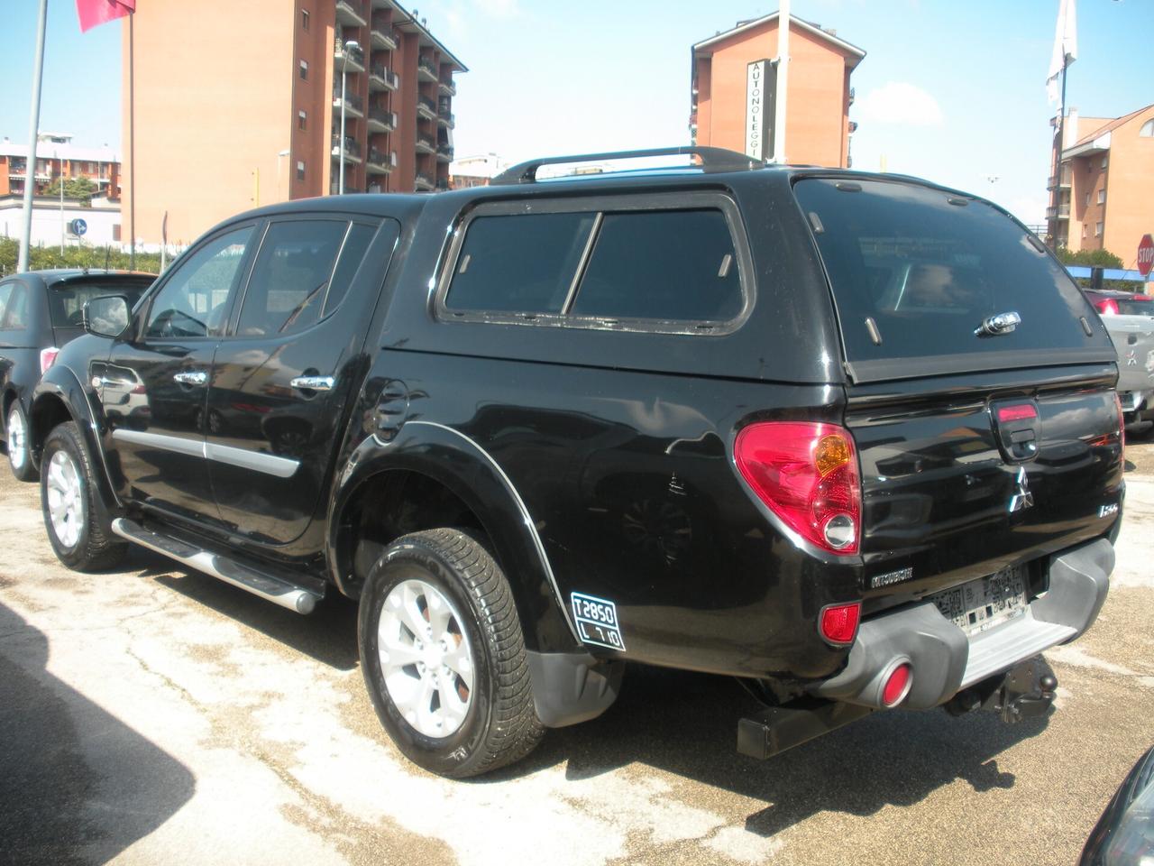 Mitsubishi L200 2.5 DI-D/178CV DC Intense Plus DPF super select