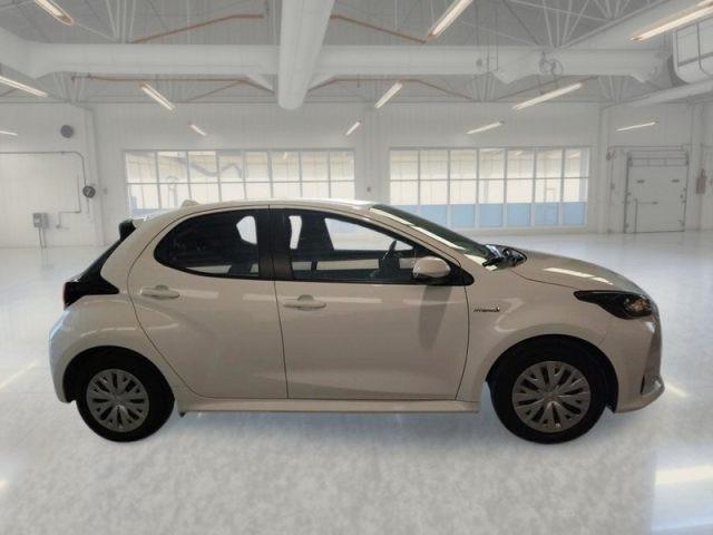 TOYOTA Yaris 1.0 5 porte Business