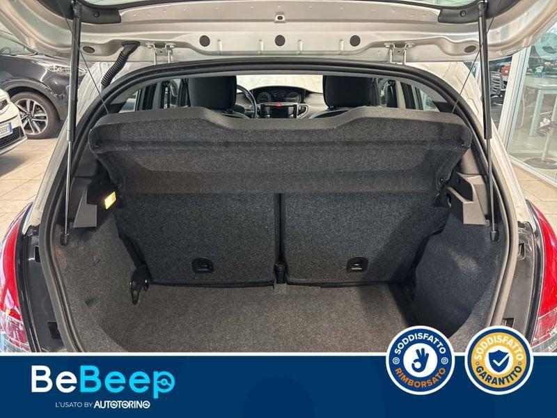 Lancia Ypsilon 1.2 PLATINUM 69CV