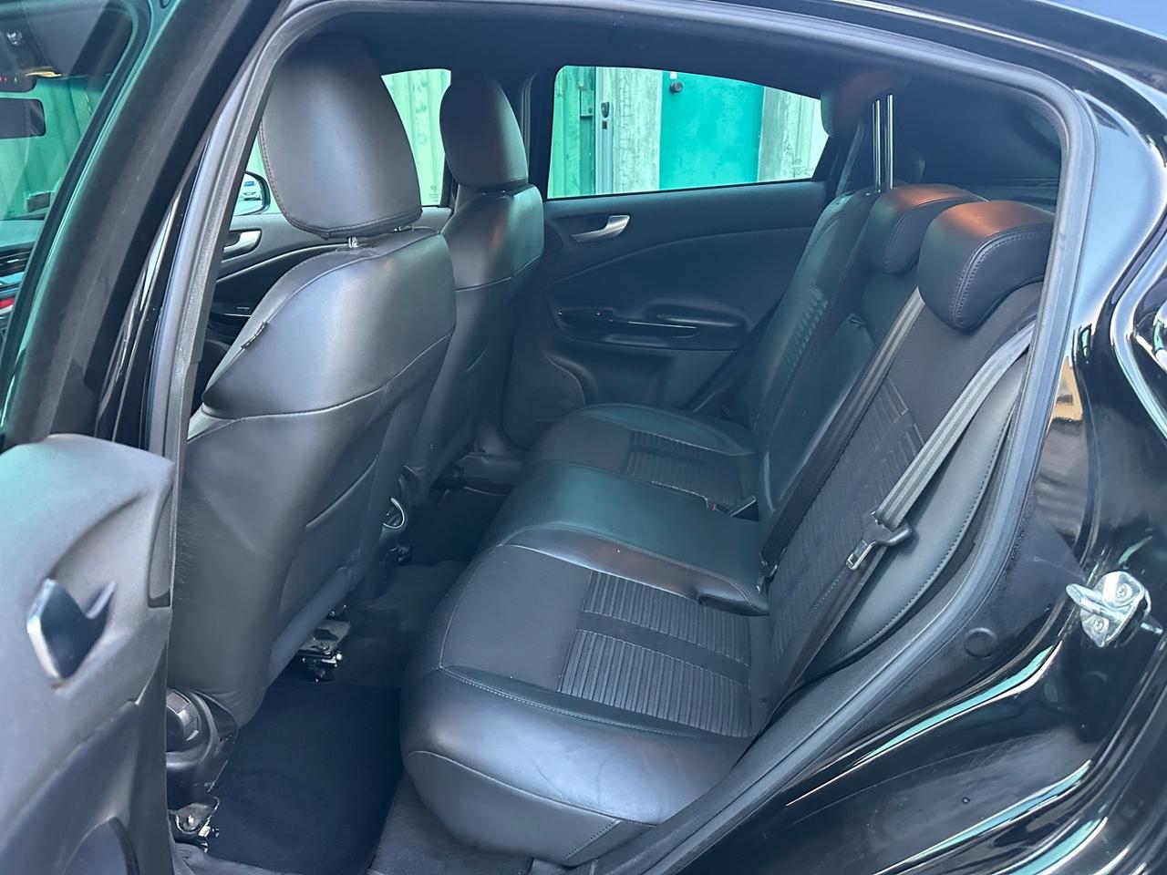 Alfa Romeo Giulietta 1.6 JTDm-2 105 CV Exclusive