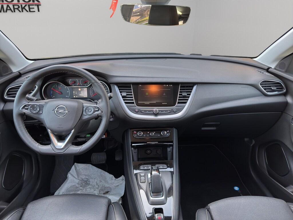 Opel Grandland X 1.6 Plug-in Hybrid4 AWD Auto