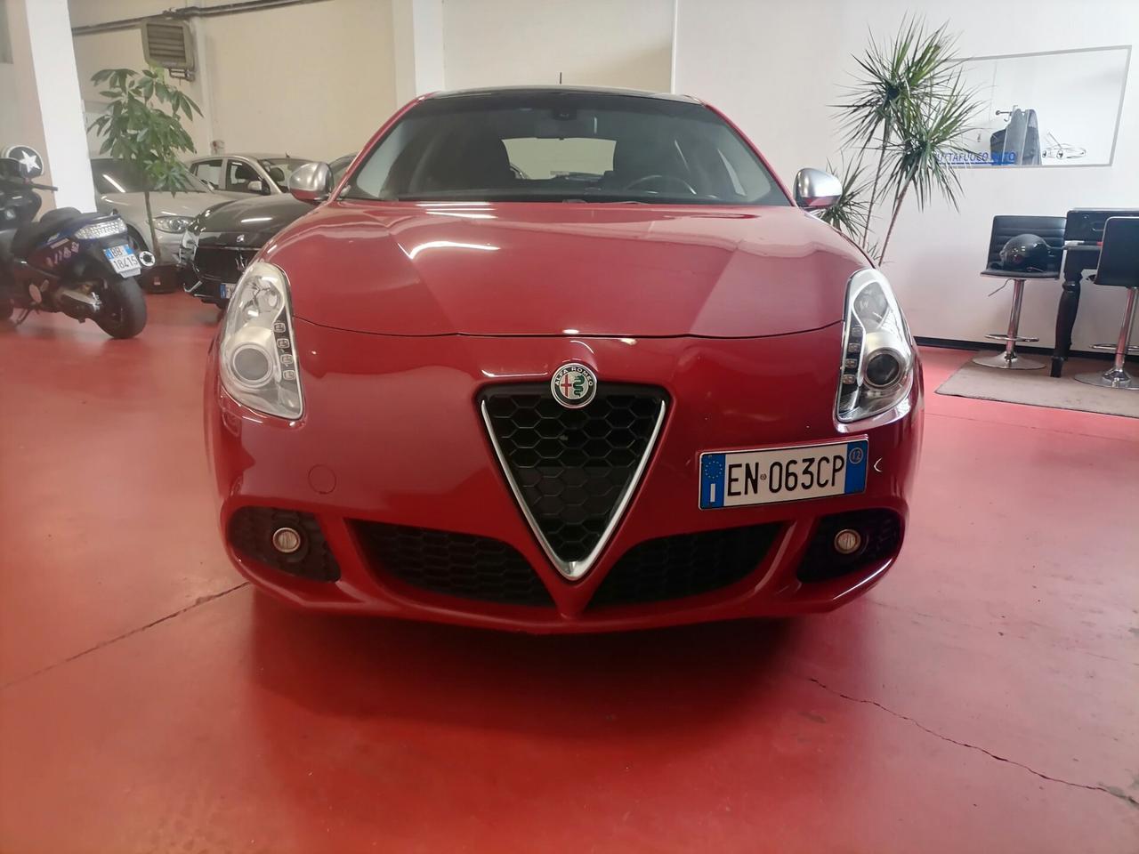 Alfa Romeo Giulietta 1.6 JTDm-2 105 CV Distinctive