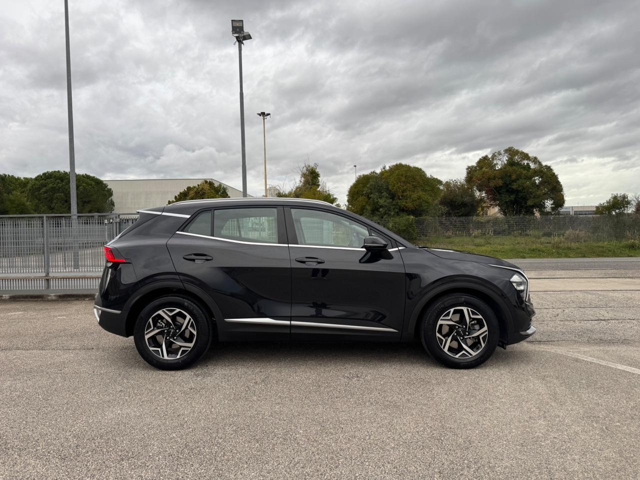 Kia Sportage 1.6 TGDi MHEV Business