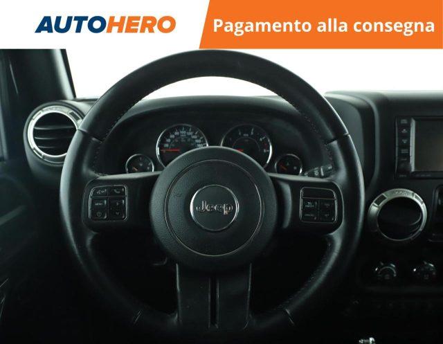 JEEP Wrangler Unlimited 2.8 CRD DPF Sahara Auto